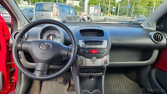 Toyota Aygo 1,0i automat - 7