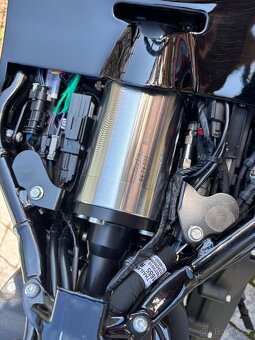 Harley Davidson FXLRS CUSTOM r.2021 koupeno v ČR - 7