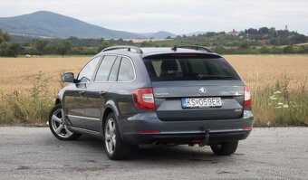 Škoda Superb Combi 2.0 TDI CR Ambition 4x4 - 7