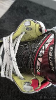 Prodám brusle Bauer Vapor X2.9 Jr., vel. 1.5 D - 7