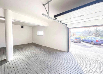 PRODÁM KRYTÉ  GARÁŽOVÉ STÁNÍ -  Brno, U Leskavy - 7