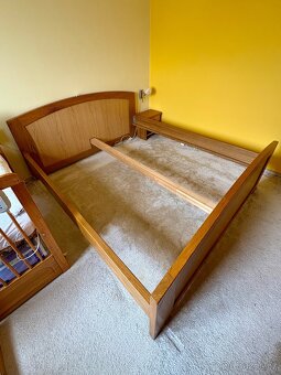 SLEVA Prodám kvalitní dubovou postel 220x190 z masívu - 7