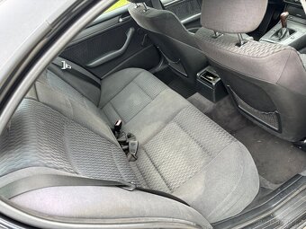 BMW 3 320D E46 - rok 1999 - 7