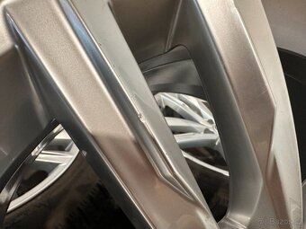 original vw passat Dartford r18 zimní 3G0601025BQ - 7