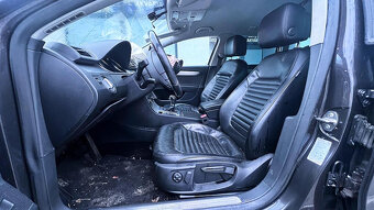 Vůz na náhradní díly VW Passat B7 kombi 2012 CCZB NJM LC8Z - 7