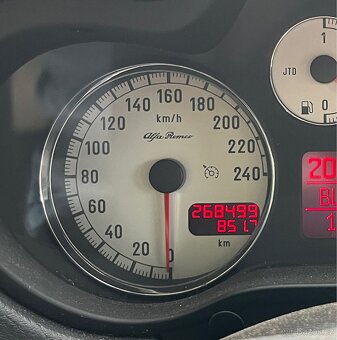 Alfa Romeo 147 110kw - 7
