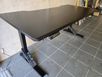 Elektrický polohovací pracovní stůl 180x80cm - 7