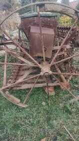 Seci stroj a pluhy - 7