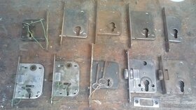 stavební materiál - zbylo ze stavby: - 7