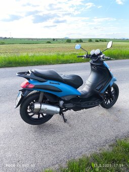 Piaggio Beverly 200 - 7