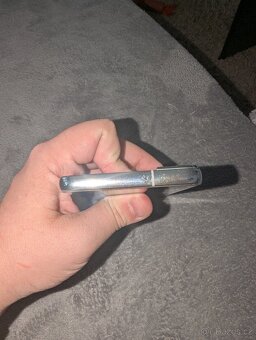 Samsung Galaxy s22 256g bila, 2 roky stary, kryty a skla, vý - 7