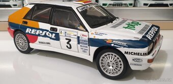 Lancia Delta hf integrale evo 1:18 rally,repsol,totip,sainz - 7