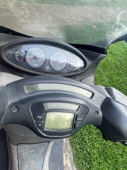 Piaggio X9 250 - 7