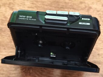 Walkman SONY WM-B18 (made in Japan) + stojánek Aiwa ,čti pop - 7