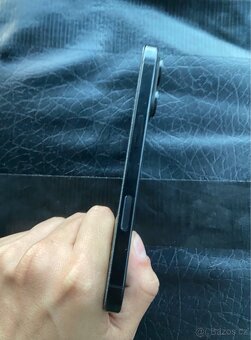 IPhone 16 Pro - 7