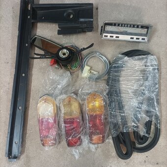 ŽIGULIK LADA 1200 NAHR DILY - 7