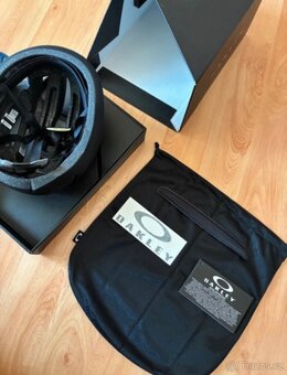 Oakley helma na kolo - 7