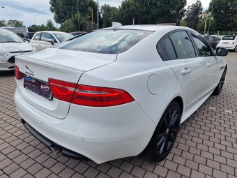 JAGUAR XE 2.0D AWD R-SPORT DYNAMIC - 7