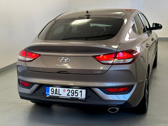 Hyundai i30 Fastback 1.5TGDI 118kw MHEV Family Smart RV.2022 - 7