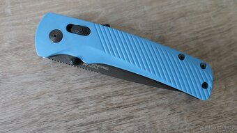 SOG Flash AT MK3 Civic Cyan Folder - 7