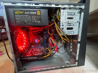 Levný herní / pracovní PC - Intel i5 / 16GB / Radeon 570 - 7