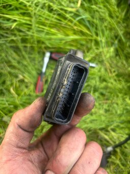Sada zamku a ridici jednotka na Yamaha Fz6N a Fz6 Fazer - 7