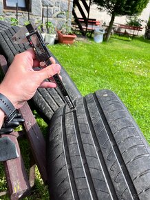 Prodám komplet kola 235/45 R17, 5x112 - 7