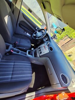 Ford focus 1.6 i - 7
