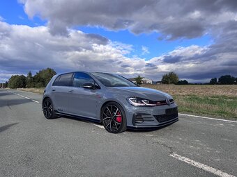 VW Golf GTI TCR APR - 7