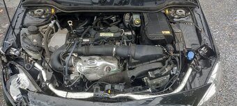 MERCEDES-BENZ A180 1,6i 90kw r.v.2014,KLIMA,KŮŽE,DOHODA - 7