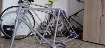 Prodám tyto kola a sady dílů - 7