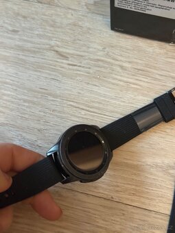Samsung Galaxy Watch 42mm - 7