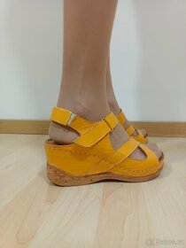 Oranžové sandále Coronni vel. 38 - 7