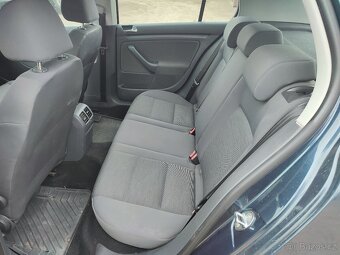 VW Golf č. 1132 - 7