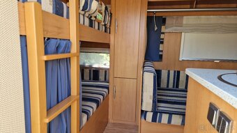 Karavan Hymer, poschodová posteľ MOVER, predstan - 7