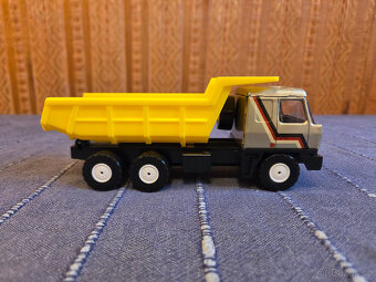 Prodám KADEN Tatra 815 vyklápěčka s krabicí - 7