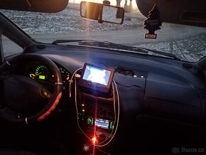 Ford Galaxy 2,3i - 7