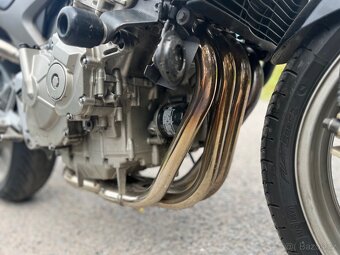 Honda Hornet 600 - 7