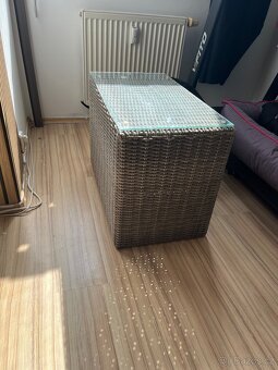 Zahradní nábytek 4000 kč možná sleva - 7