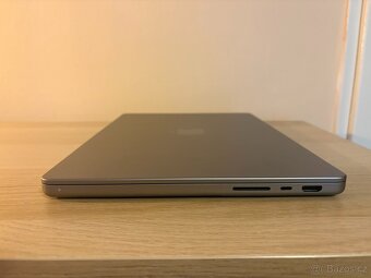 Apple MacBook Pro 14" 2021, M1 Pro 8-core 16GB/512GB - 7