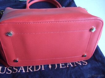 Kabelka červená - 7