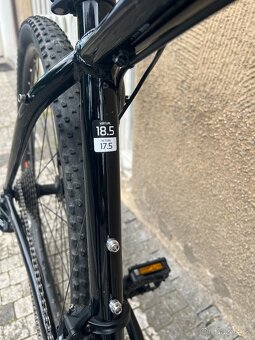Prodej horského kola Trek Xcaliber 8 ve výborném stavu - 7