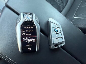 BMW 540d M paket, 4x4, WEBASTO, PANORAMA, odpočet DPH - 7