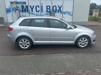 Audi A3 2.0TDI 103kw  2009 253Tkm serviska  Alu 17" top sta - 7