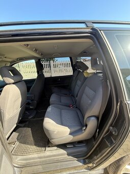 Volkswagen Sharan , 1.9 tdi , 85 kW, r.v.2009 , 7 míst, Rozv - 7
