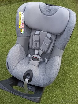 Otočná sedačka Britax SWINGFIX M i-size - 7