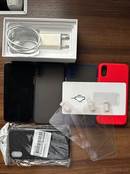 iPhone X - stav A - 7