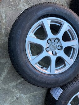 17 5x112 zimni Audi 235/65 17 6-7mm original sada - 7