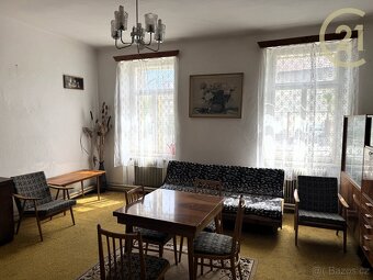 RD Předhradí, CP 489 m2, dvůr, dvougenerační, podkroví, k... - 7