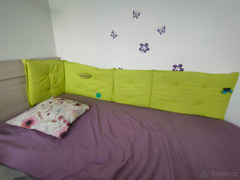 mantinel k posteli - 7